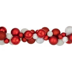 Northlight 6' Red And White 3-Finish Shatterproof Ball Christmas Garland 5 Northlight 6' Red And White 3-Finish Shatterproof Ball Christmas Garland -Northlight Holiday Outlet Store GUEST 4d18fb18 69ab 41c3 bba5 3f34e1d0885d