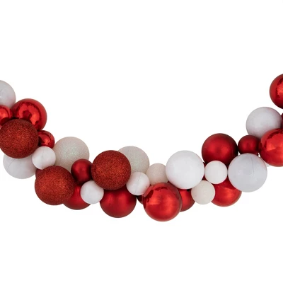 Northlight 6' Red And White 3-Finish Shatterproof Ball Christmas Garland 2 Northlight 6' Red And White 3-Finish Shatterproof Ball Christmas Garland - Image 2