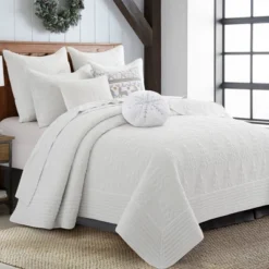 O Christmas Round Metalic Snowflake Pillow R16 -Levtex Home -Northlight Holiday Outlet Store GUEST ab915541 9787 437c 87d4 eeb9ef1bb78c